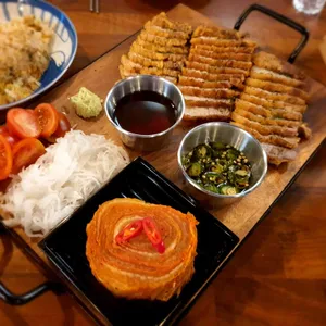 래인 사진