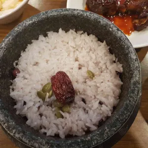나해돌솥밥 사진