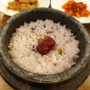 나해돌솥밥 사진