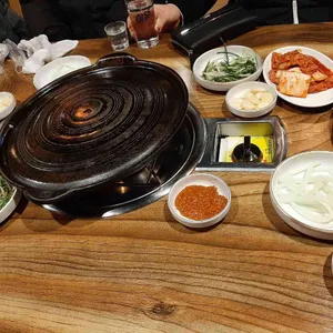장터삼겹살 사진