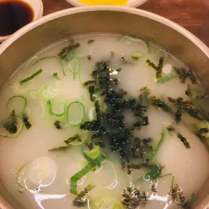 본정 손만두 사진