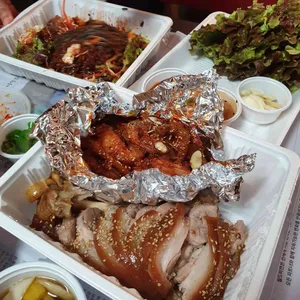 우만동족발집 사진