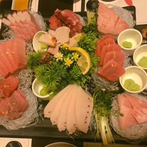 필참치 사진