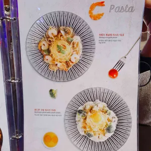 레드문 리뷰 사진