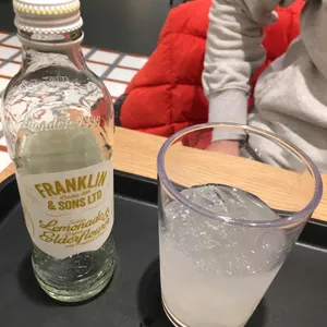 투썸플레이스 사진