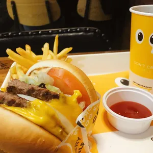 크라이치즈버거 리뷰 사진