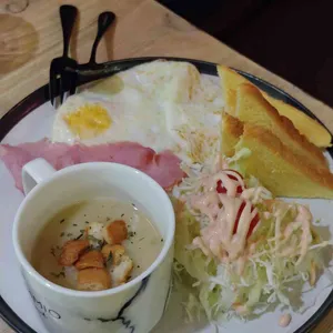 미오 카페 사진