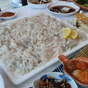 갈매기횟집 사진