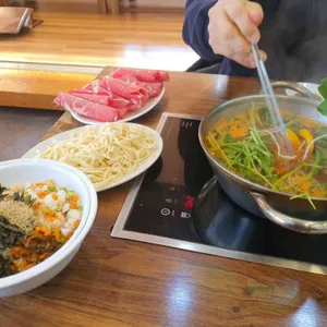 반월 칼국수 사진