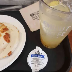 에이바우트커피 사진