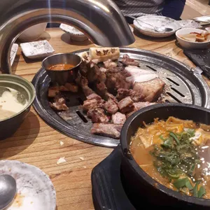 육시락 사진
