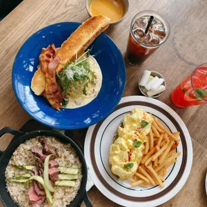 쓰리버즈 리뷰 사진