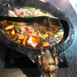 다옴마라훠궈 마라탕 양꼬치 사진