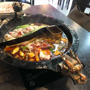 다옴마라훠궈 마라탕 양꼬치 사진