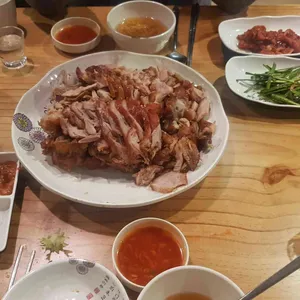 장인족발608 대표 사진