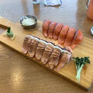 연어로만 사진