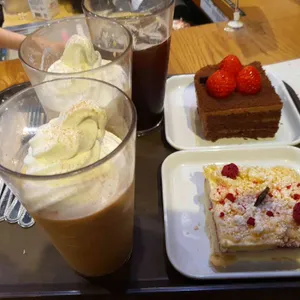 투썸플레이스 리뷰 사진