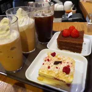 투썸플레이스 리뷰 사진