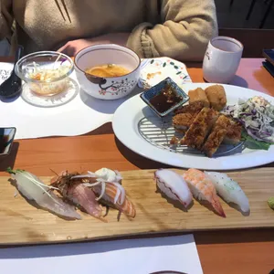오스시 사진
