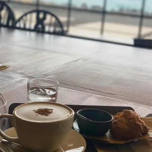 울트라마린 리뷰 사진