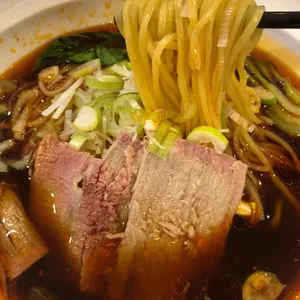 진티엔 사진