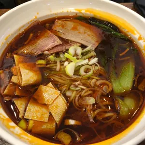 진티엔 사진