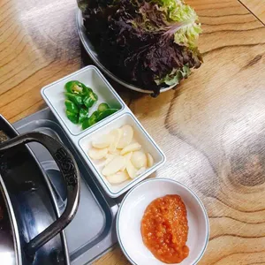 춘천 닭갈비 닭한마리 사진