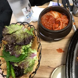 돼지꿈꾸던날 사진