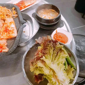 유정돈데이 사진