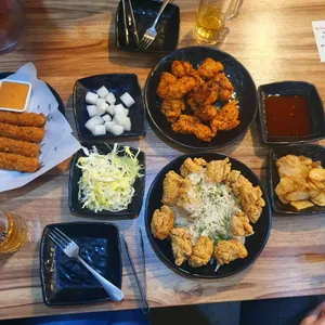 충만치킨 사진