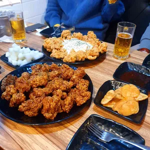 충만치킨 사진