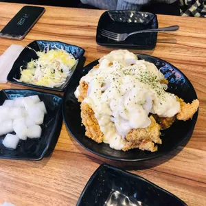 충만치킨 사진