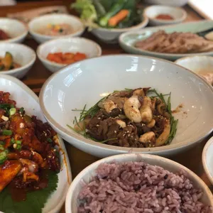 무월식탁 리뷰 사진