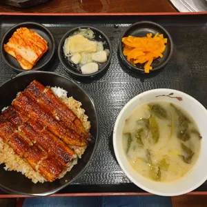용장어요리 사진