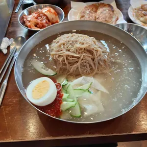 산까치냉면 사진