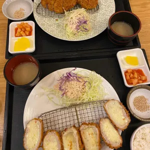 지로돈까스 사진