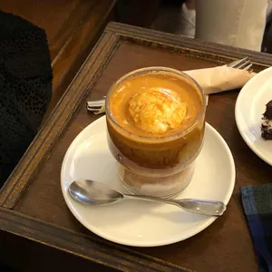 커피인구 사진