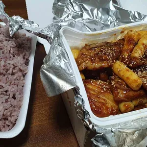 지코바치킨 사진