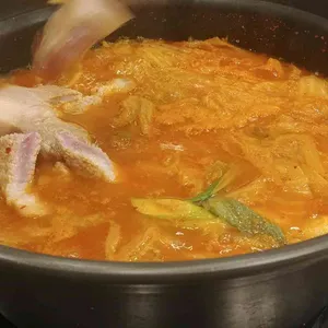 백채김치찌개 사진