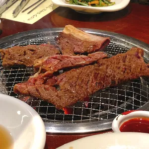 육산 사진