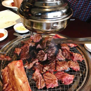 육산 사진