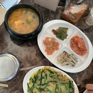 금 형제식당 사진