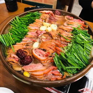 명계옥 사진