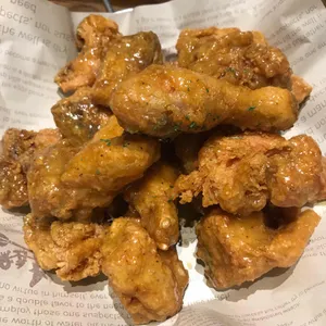 마녀치킨 사진