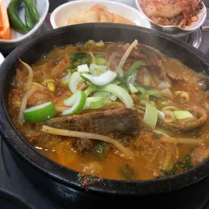불맛감자국 사진