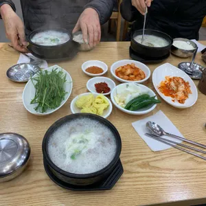 수라국밥 사진