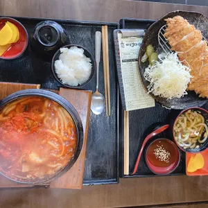 메차쿠차 사진