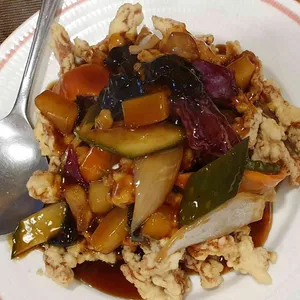 메이탄 사진