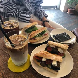 카데뜨 사진