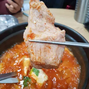백채김치찌개 사진